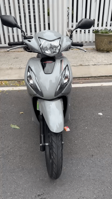 Honda Vision 2025 Thể thao đặc biệt Xám 9000km. Mua bán Xe máy tại Quận 7 Tp Hồ Chí Minh được đăng bởi Trung Anh hình 1