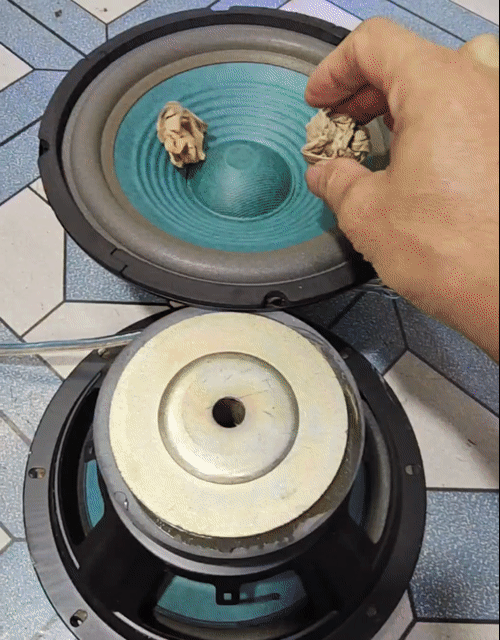 Loa bass 20cm âm thanh chắc mạnh mẽ. Mua bán Tivi, Âm thanh tại Quận Gò Vấp Tp Hồ Chí Minh được đăng bởi Trần Thị Hồng  hình 1