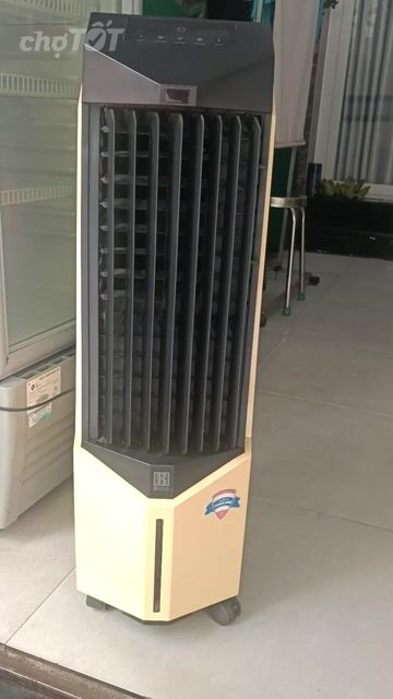 Quạt hơi nước Boss S 102 Đen - Vàng Thái Lan. Mua bán Quạt tại Quận 6 Tp Hồ Chí Minh được đăng bởi Nguyễn Lộc hình 1