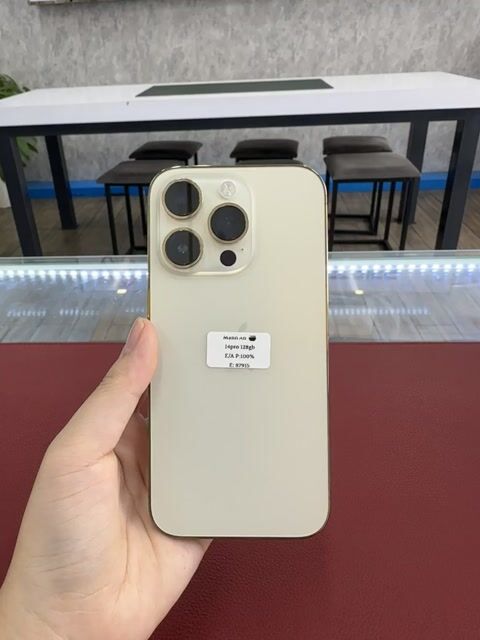 Apple iPhone 14 Pro 128GB .BH máy quốc tế trọn đời. Mua bán Điện thoại tại Thành phố Thủ Dầu Một Bình Dương được đăng bởi Phong Le hình 1