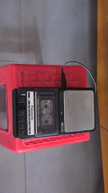 Cassette cầm tay Panasonic RQ-2112 Đen. Mua bán Tivi, Âm thanh tại Thành phố Trà Vinh Trà Vinh được đăng bởi Tâm hình 1