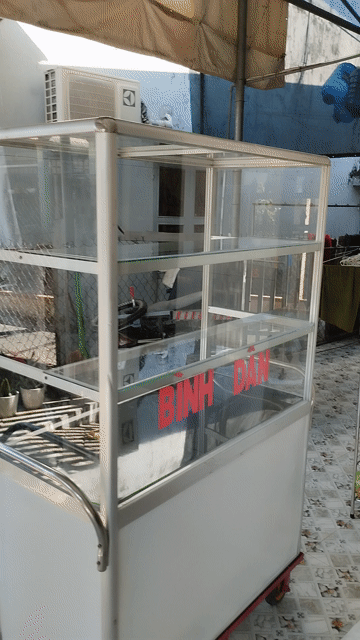 Xe bán hàng Nhôm kính 1m x 1m6. Mua bán Đồ chuyên dụng, Giống nuôi trồng tại Thị xã Gò Công Tiền Giang được đăng bởi anh thanh tuấn hình 1