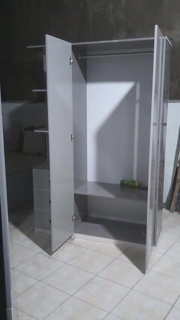 TỦ NHỰA 2 CÁNH 1 KỆ KHUNG MÀU XÁM ĐẬM CÁNHXÁM NHẠT. Mua bán Tủ, kệ gia đình tại Thành phố Thủ Đức Tp Hồ Chí Minh được đăng bởi Tủ nhựa đài loan hoàng quân hình 1