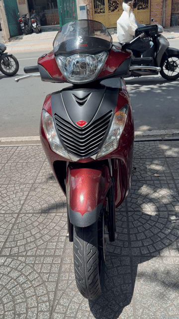 Honda SH 2023 Đỏ 130.557 km. Mua bán Xe máy tại Quận 1 Tp Hồ Chí Minh được đăng bởi Ngân Nguyễn hình 1