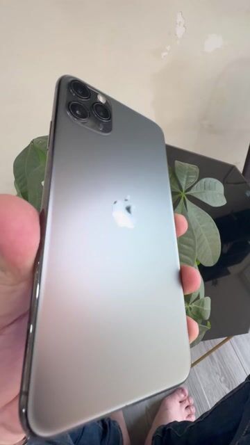 Cần bán nhanh iPhone 11promax 64G zin Full quốc tế. Mua bán Điện thoại tại Quận Tân Bình Tp Hồ Chí Minh được đăng bởi Quỳnh Trang  hình 1