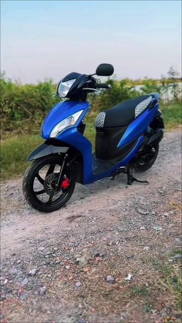 a chị cần mua xe đi làm thì alo e. Mua bán Xe máy tại Huyện Nhơn Trạch Đồng Nai được đăng bởi chiêu thống hình 1