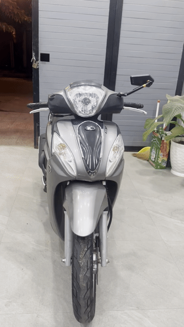KYMCO PEOPLE FI Xám. Mua bán Xe máy tại Quận Thanh Khê Đà Nẵng được đăng bởi Lâm Thắng hình 1