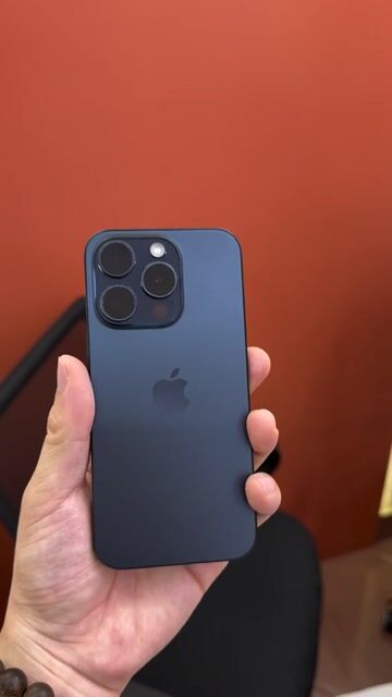 iPhone 15 Pro 256GB Xanh Đen có Khay sim. Mua bán Điện thoại tại Quận Cầu Giấy Hà Nội được đăng bởi Trọng Hoàng hình 1