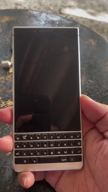 BlackBerry Key2 Silver. Mua bán Điện thoại tại Quận 10 Tp Hồ Chí Minh được đăng bởi nguyễn ngọc sơn hình 1
