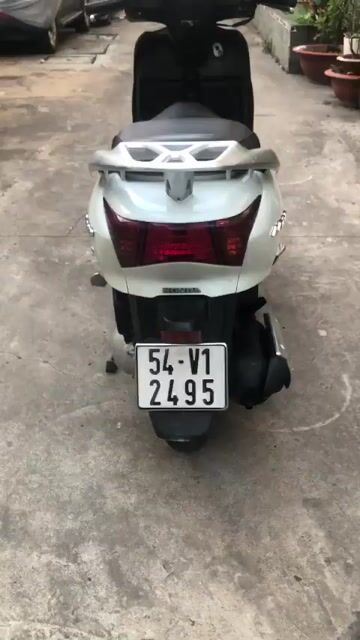 Honda Lead Trắng. Mua bán Xe máy tại Quận 6 Tp Hồ Chí Minh được đăng bởi Anh hoà 78 hình 1