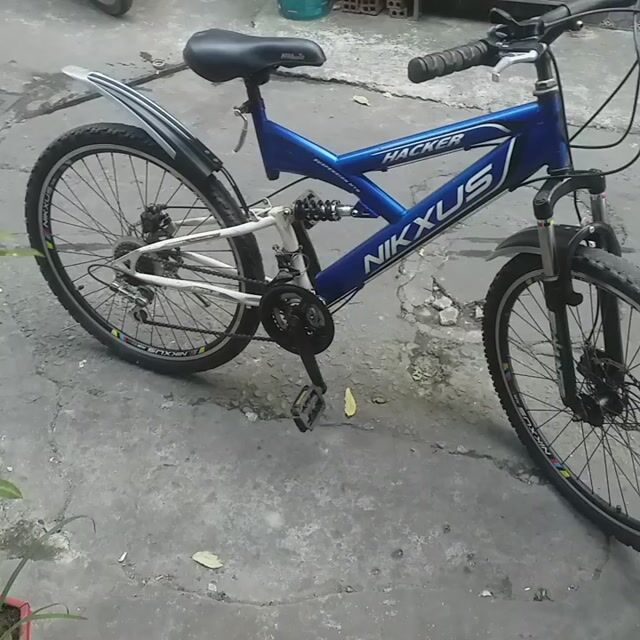Xe đạp địa hình NIKXUS HACKER 26 inch xanh trắng. Mua bán Xe đạp tại Quận 11 Tp Hồ Chí Minh được đăng bởi tân hình 1
