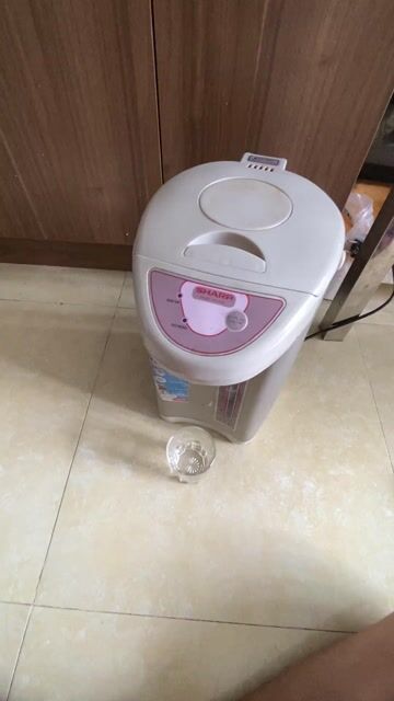 Bình thủy điện Sharp KS239 4.8L Xám. Mua bán Bếp, lò, đồ điện nhà bếp tại Thành phố Vinh Nghệ An được đăng bởi Trần nhật đức hình 1
