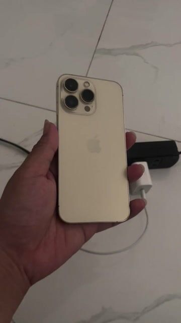 Apple iPhone 13 Pro 128GB Vàng. Mua bán Điện thoại tại Quận Liên Chiểu Đà Nẵng được đăng bởi Db Hello hình 1