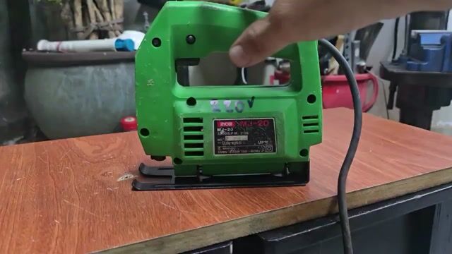 Máy cưa lọng RYOBI MJ-20 Xanh lá 380W 220v. Mua bán Đồ chuyên dụng, Giống nuôi trồng tại Quận 11 Tp Hồ Chí Minh được đăng bởi Shop hàng Nhật hình 1