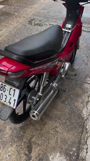 WWAVE nhỏ máy êm, bình đề đủ. Mua bán Xe máy tại Huyện Đức Hòa Long An được đăng bởi XE MÁY CŨ LONG AN hình 1