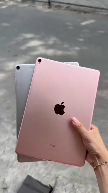 Apple iPad Pro 10.5 inch 64GB . Mua bán Máy tính bảng tại Quận Bình Tân Tp Hồ Chí Minh được đăng bởi Lelepad hình 1
