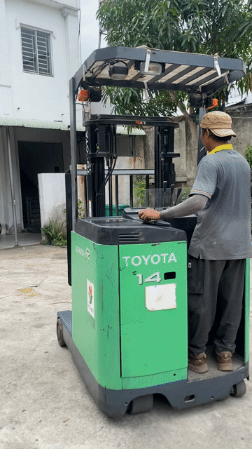 Xe nâng điện Toyota GENEO-R 2017. Mua bán Phương tiện khác tại Quận 12 Tp Hồ Chí Minh được đăng bởi Phúc Xe Nâng Nhật Bãi hình 1