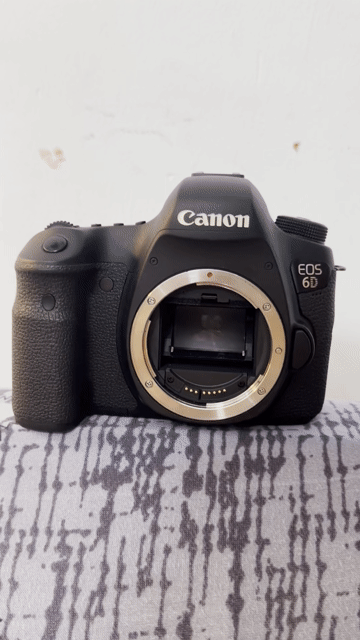 Máy ảnh Canon 6D. Mua bán Máy ảnh, Máy quay tại Quận 3 Tp Hồ Chí Minh được đăng bởi Lê Thị Nhung hình 1