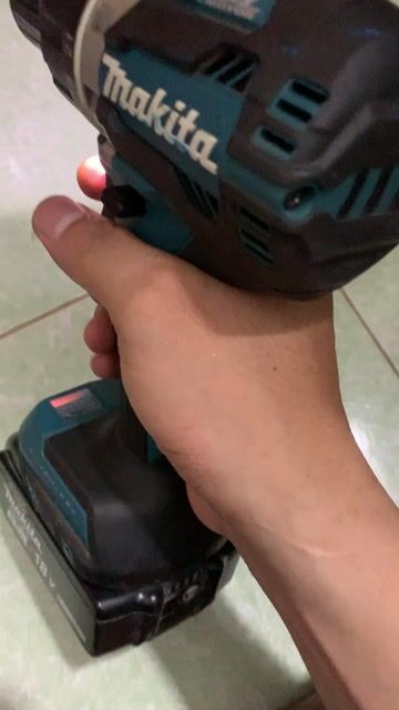 Máy khoan Makita DDF484. Mua bán Đồ chuyên dụng, Giống nuôi trồng tại Thành phố Cam Ranh Khánh Hòa được đăng bởi Trung Nguyên hình 1