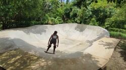 Casa 1 Hab. c/Aire + Piscina + Skate Bowl + Parqueo Cubierto