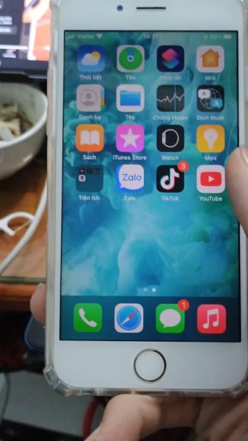 Apple iPhone 6s Trắng. Mua bán Điện thoại tại Thành phố Thanh Hóa Thanh Hóa được đăng bởi Hoang vantinh hình 1