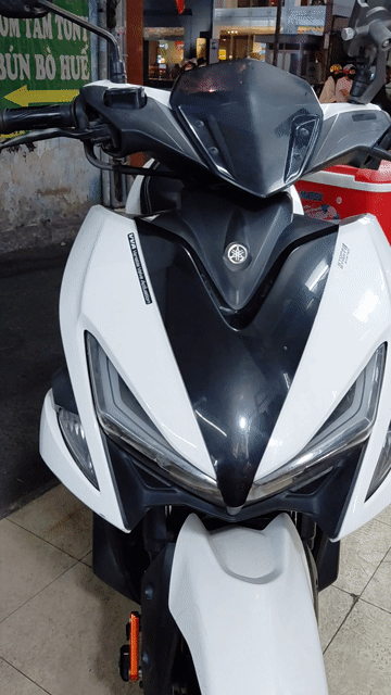 Yamaha NVX 155fi 2017 Trắng 42883 km. Mua bán Xe máy tại Quận Phú Nhuận Tp Hồ Chí Minh được đăng bởi Tên chưa cung cấp hình 1