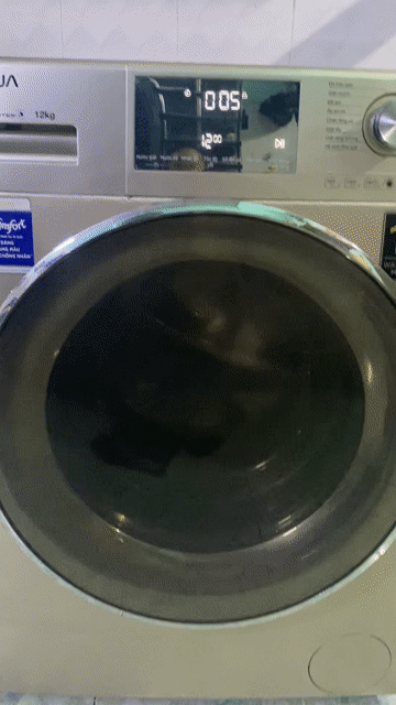 Máy giặt Aqua 12kg Vàng đồng. Mua bán Máy giặt tại Huyện Nhà Bè Tp Hồ Chí Minh được đăng bởi Mua Bán Đồ Cũ TPHCM 8668 hình 1