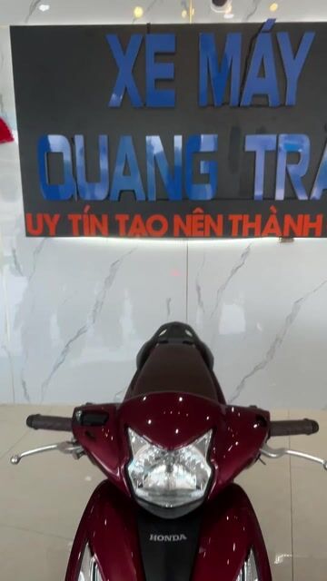 Honda Vision xe mới 100%. Mua bán Xe máy tại Quận Ô Môn Cần Thơ được đăng bởi XE MÁY QUANG TRẦN chuyen bán xe trúng thưởng  hình 1