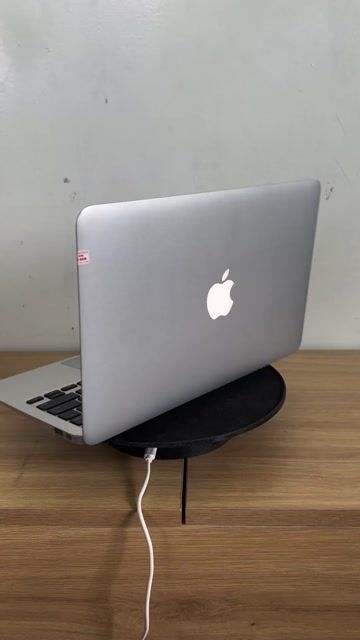 Apple MacBook Air 11inch 2015 i5 4GB/128GB Bạc. Mua bán Laptop tại Quận 10 Tp Hồ Chí Minh được đăng bởi Laptop PhuongNam hình 1