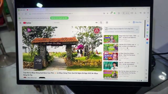 Lenovo Thinkpad X1 Yoga Gen 4. Mua bán Laptop tại Thành phố Thuận An Bình Dương được đăng bởi Cầm Đồ Thịnh Phát hình 1