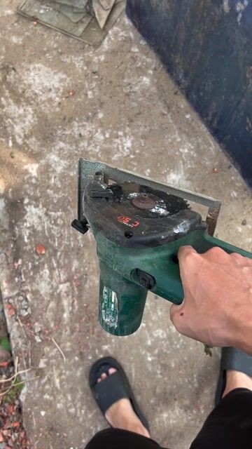 Máy cưa đĩa Hitachi C 50 k có pin. Mua bán Đồ chuyên dụng, Giống nuôi trồng tại Thành phố Thủ Đức Tp Hồ Chí Minh được đăng bởi Bảo hình 1