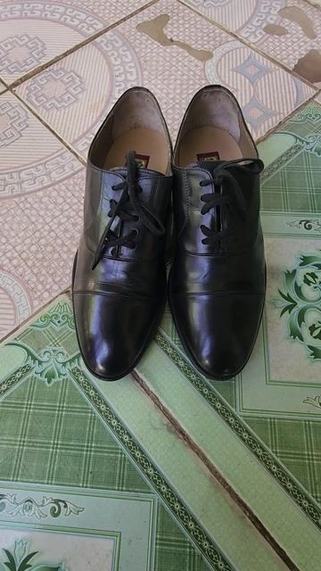 Giày da nam Nhật Bản size 39 Đen. Mua bán Giày dép tại Quận Ninh Kiều Cần Thơ được đăng bởi Nguyễn Công Quang hình 1