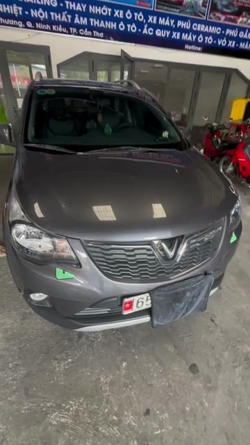 VinFast Fadil 2020 Base 70000 km Xám. Mua bán Ô tô tại Quận Ninh Kiều Cần Thơ được đăng bởi Nguyễn Tấn hình 1