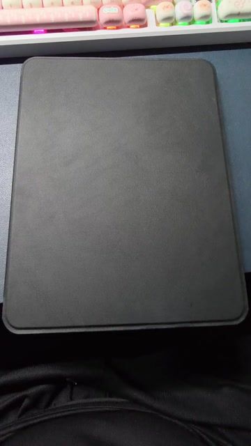 Bao da iPad Pro 11 inch/Air M1, M2, M3, M4 Đen Da. Mua bán Phụ kiện (Màn hình, Chuột...) tại Thành phố Bến Tre Bến Tre được đăng bởi Phạm Văn hình 1