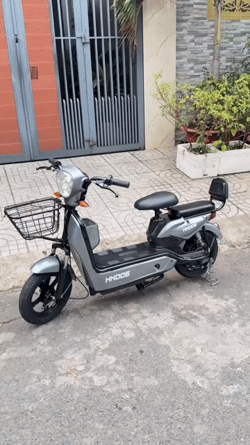 xe đạp điện hM lắp bình mới 100% bảo hành 12t. Mua bán Xe đạp tại Thành phố Biên Hòa Đồng Nai được đăng bởi XE ĐIỆN THÚY DUYÊN hình 1
