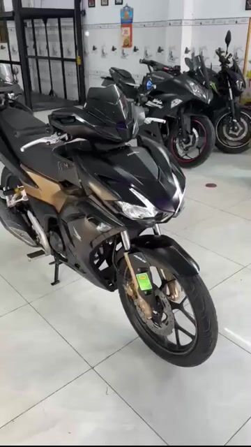 Honda Winner X V3 ABS 2022 cần bán hoặc giao lưu. Mua bán Xe máy tại Huyện Bình Chánh Tp Hồ Chí Minh được đăng bởi Hoán Nguyễn hình 1