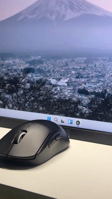 Chuột Logitech Superlight 2 Đen. Mua bán Phụ kiện (Màn hình, Chuột...) tại Quận Cẩm Lệ Đà Nẵng được đăng bởi Bán Gaming Gear hình 1