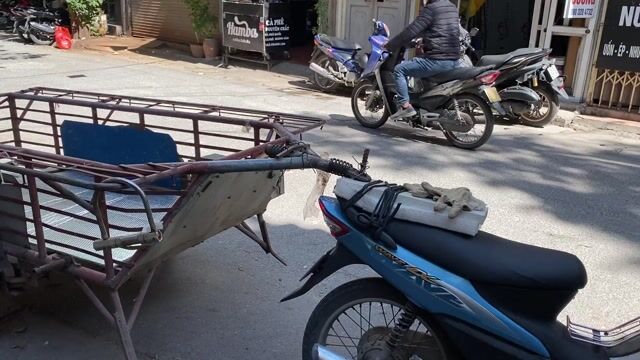 Bán xe kéo, xe lôi khổ to, có nhíp giảm xóc. Mua bán Phương tiện khác tại Quận Hai Bà Trưng Hà Nội được đăng bởi Kenny Trọng hình 1