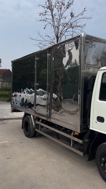 Isuzu QKR270 1.9 tấn thùng kín. Mua bán Xe tải, xe ben tại Quận Hà Đông Hà Nội được đăng bởi bon hình 1