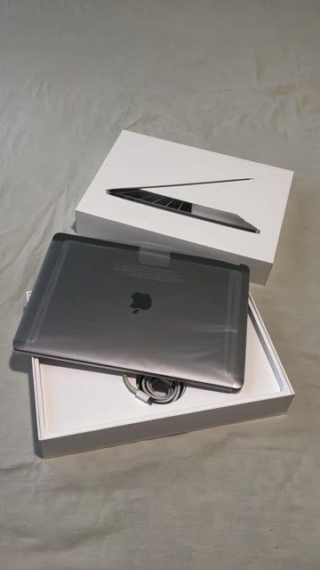 MacBook Pro 13-inch 2017 i5 8GB/256GB Like New. Mua bán Laptop tại Thành phố Thủ Đức Tp Hồ Chí Minh được đăng bởi KHÔI MINH hình 1