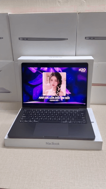 Apple Macbook Pro M5 14.2 inch 16GB/512GB Đen. Mua bán Laptop tại Quận Hai Bà Trưng Hà Nội được đăng bởi Junioor Computer hình 1