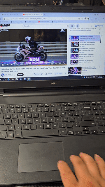 Dell Inspiron 15-3552 Celeron N3060. Mua bán Laptop tại Thành phố Thuận An Bình Dương được đăng bởi kim quyên hình 1