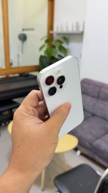 Apple iPhone 16 Pro 128GB Trắng Đã sử dụng. Mua bán Điện thoại tại Quận Thanh Xuân Hà Nội được đăng bởi Đặng Minh Kiên hình 1