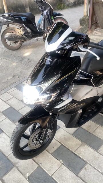 honda airblade. Mua bán Xe máy tại Quận Tây Hồ Hà Nội được đăng bởi Đại hình 1