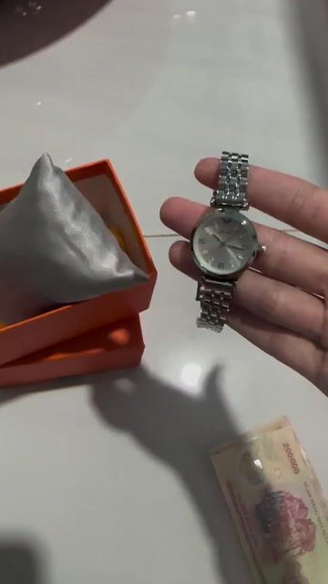 Pass đồng hồ nữ size nhỏ Casio và Frande. Mua bán Đồng hồ tại Huyện Long Điền Bà Rịa - Vũng Tàu được đăng bởi Maika hình 1