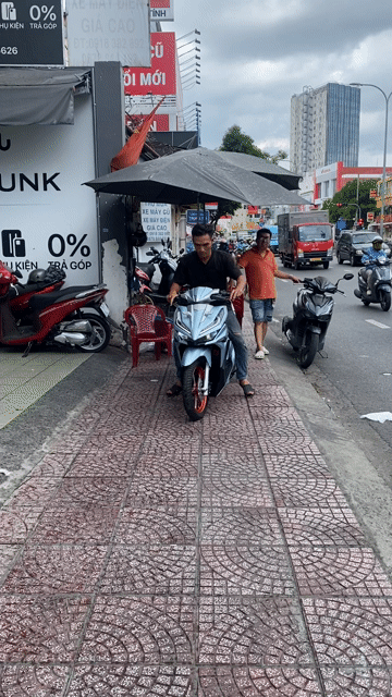 Honda Vario 125 2023 Xanh băng. Mua bán Xe máy tại Quận Phú Nhuận Tp Hồ Chí Minh được đăng bởi Hung Nguyên hình 1