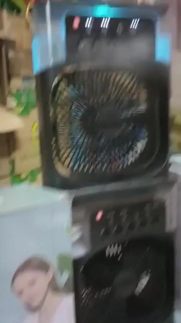 Quạt điều hòa mini 600ml Đen. Mua bán Quạt tại Thành phố Dĩ An Bình Dương được đăng bởi Nga Le hình 1