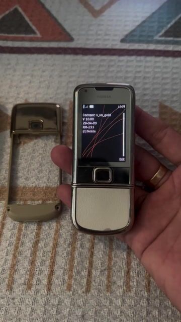 Nokia 8800e-1 4GB Vàng Gold Việt Nam. Mua bán Điện thoại tại Quận 8 Tp Hồ Chí Minh được đăng bởi Thanh Đỗ hình 1