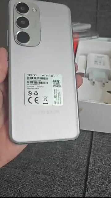 tecno spark 40 pro plus zin fullbox có GL. Mua bán Điện thoại tại Quận Bình Tân Tp Hồ Chí Minh được đăng bởi DTYV99TQN1986 hình 1