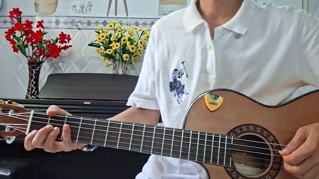 Đàn guitar dây nylon Mới. Mua bán Nhạc cụ tại Huyện Nhà Bè Tp Hồ Chí Minh được đăng bởi MinhKhang hình 1
